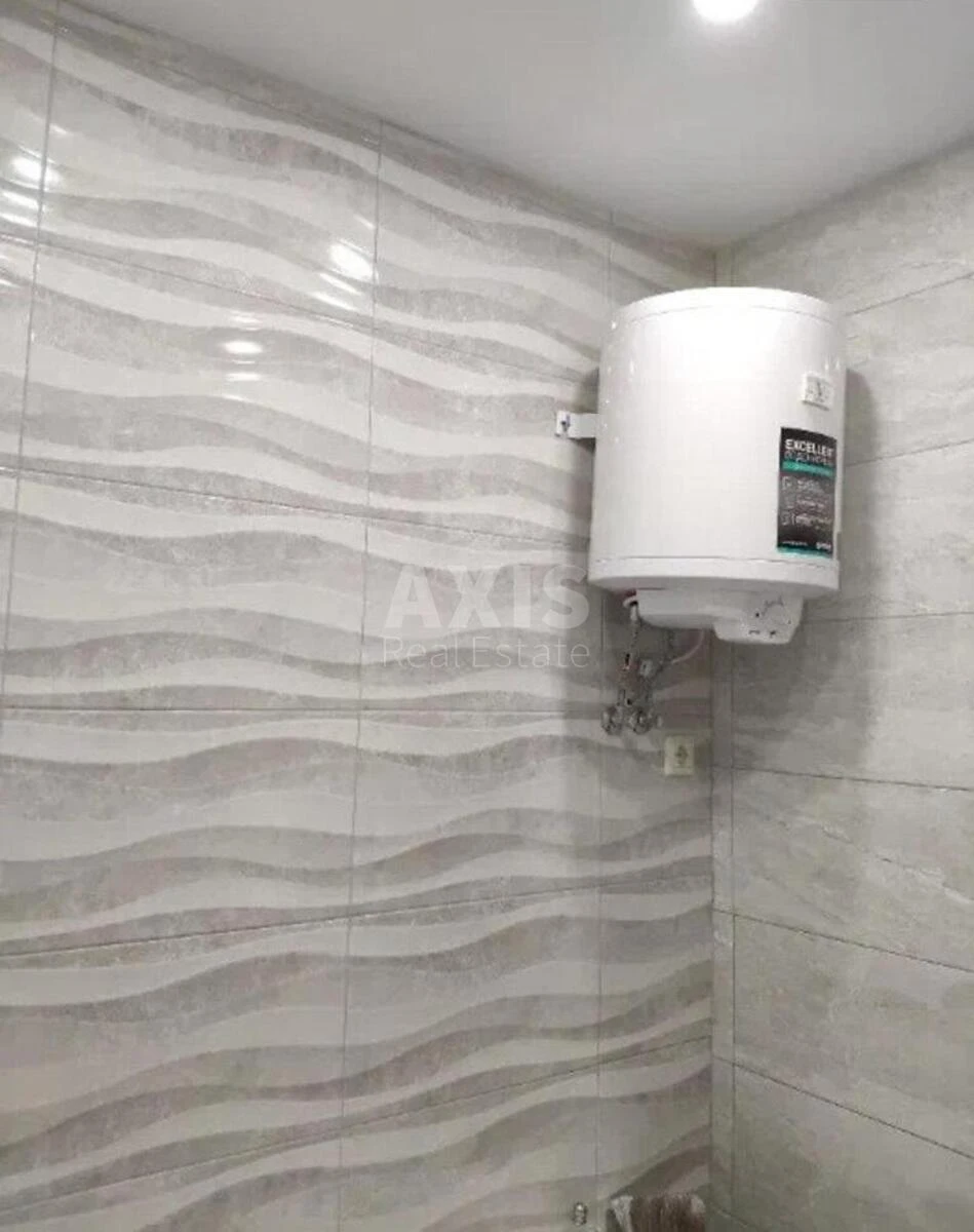 1k apartment vul. Radystiv 34К706659