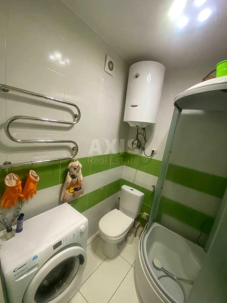 2k apartment vul. Krushel'nyc'koi' Solomii' 15В7059910