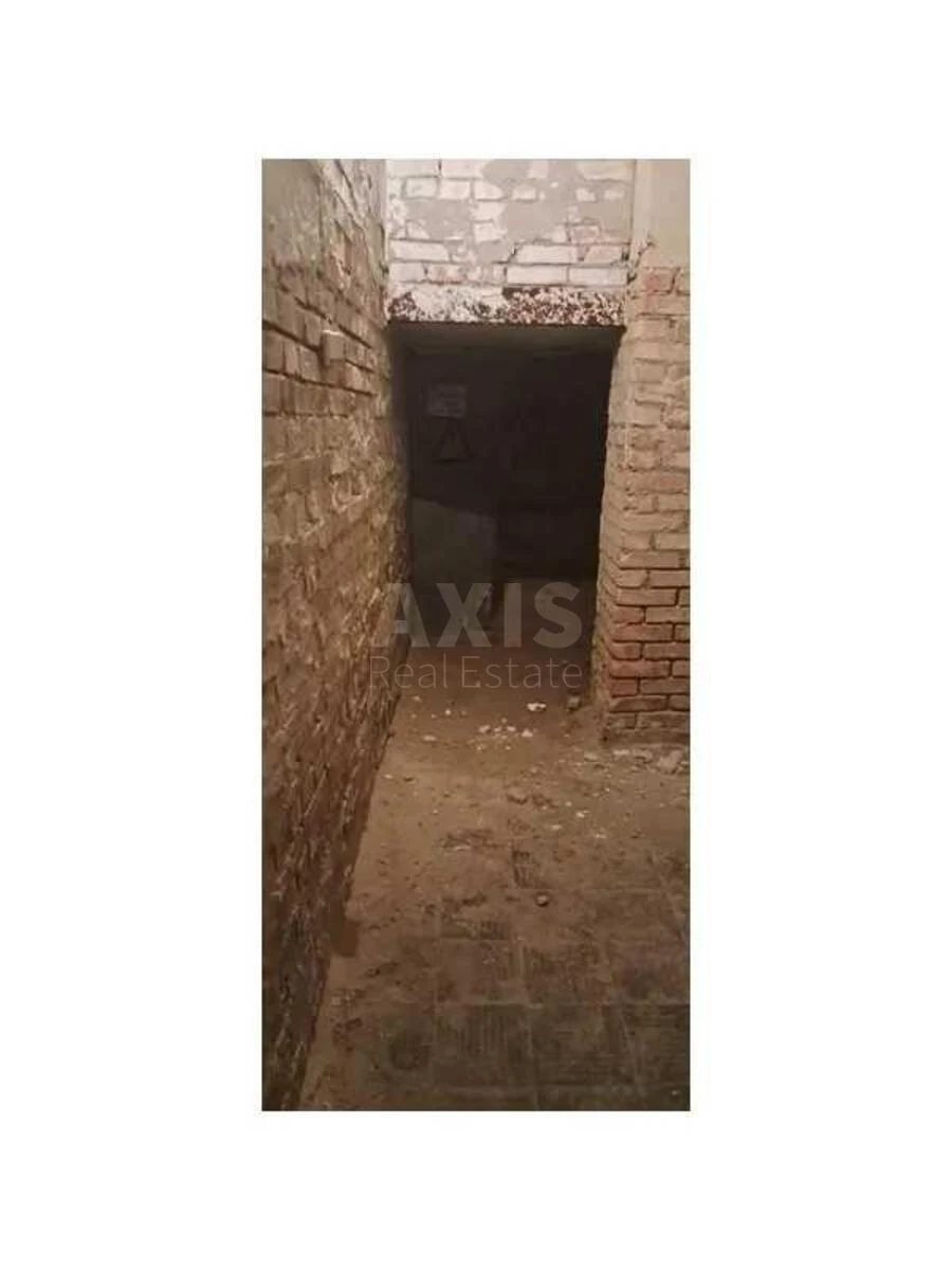 Service object vul. Nemyrovycha-Danchenka 1, 301m2599564