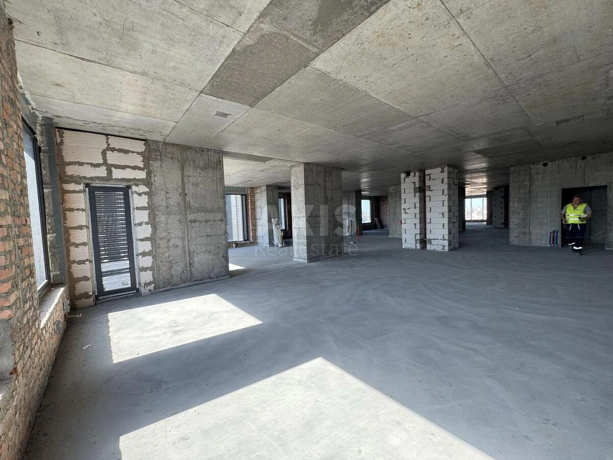 Office vul. Predslavyns'ka 20, 1000m26414213