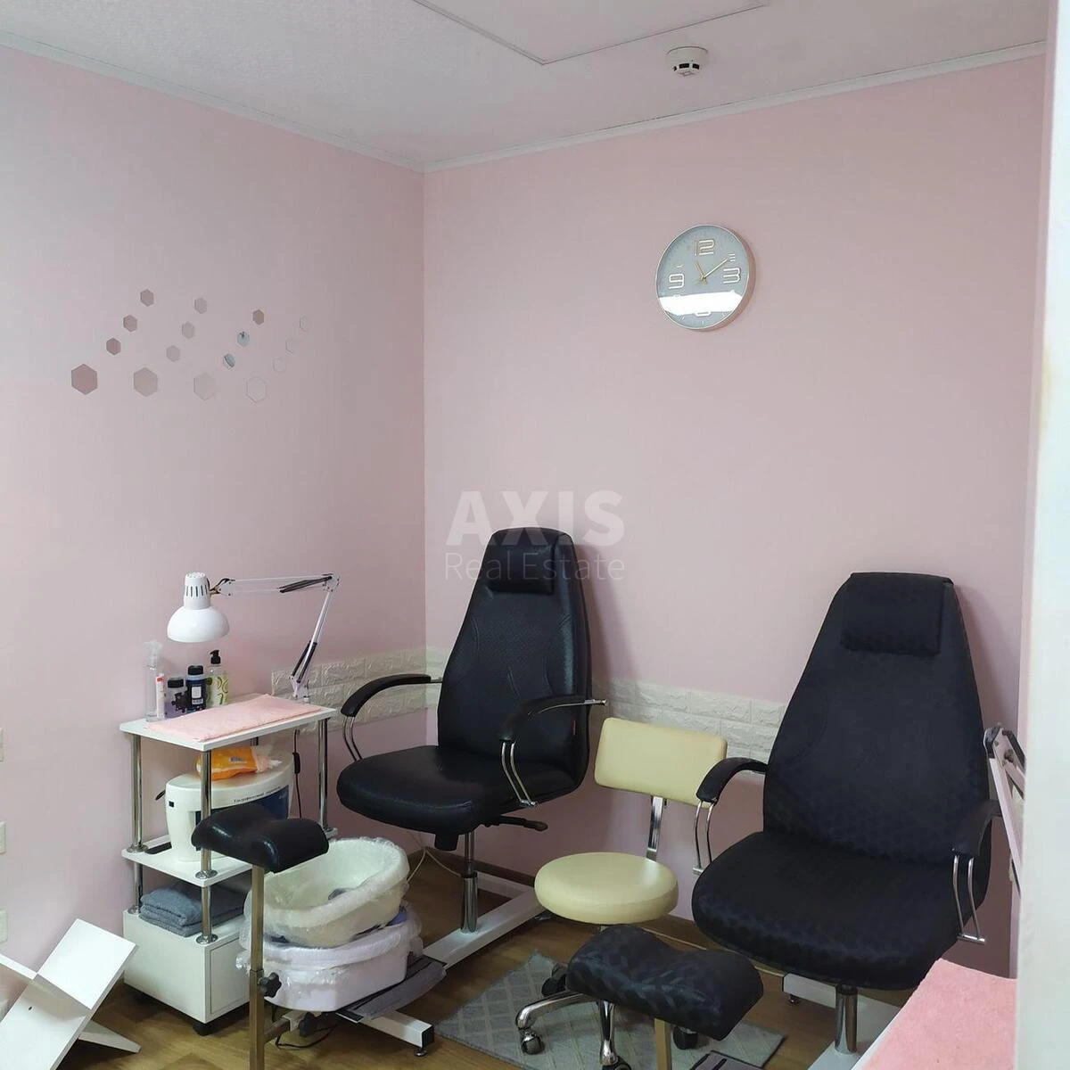 Объект торговли ул. Княжий Затон 16Б, 95м26000411