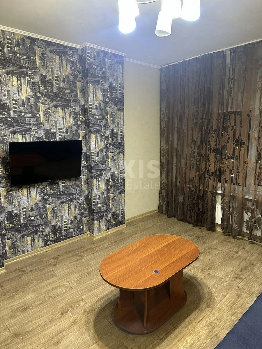 1k apartment vul. Bogatyrs'ka 6А663162