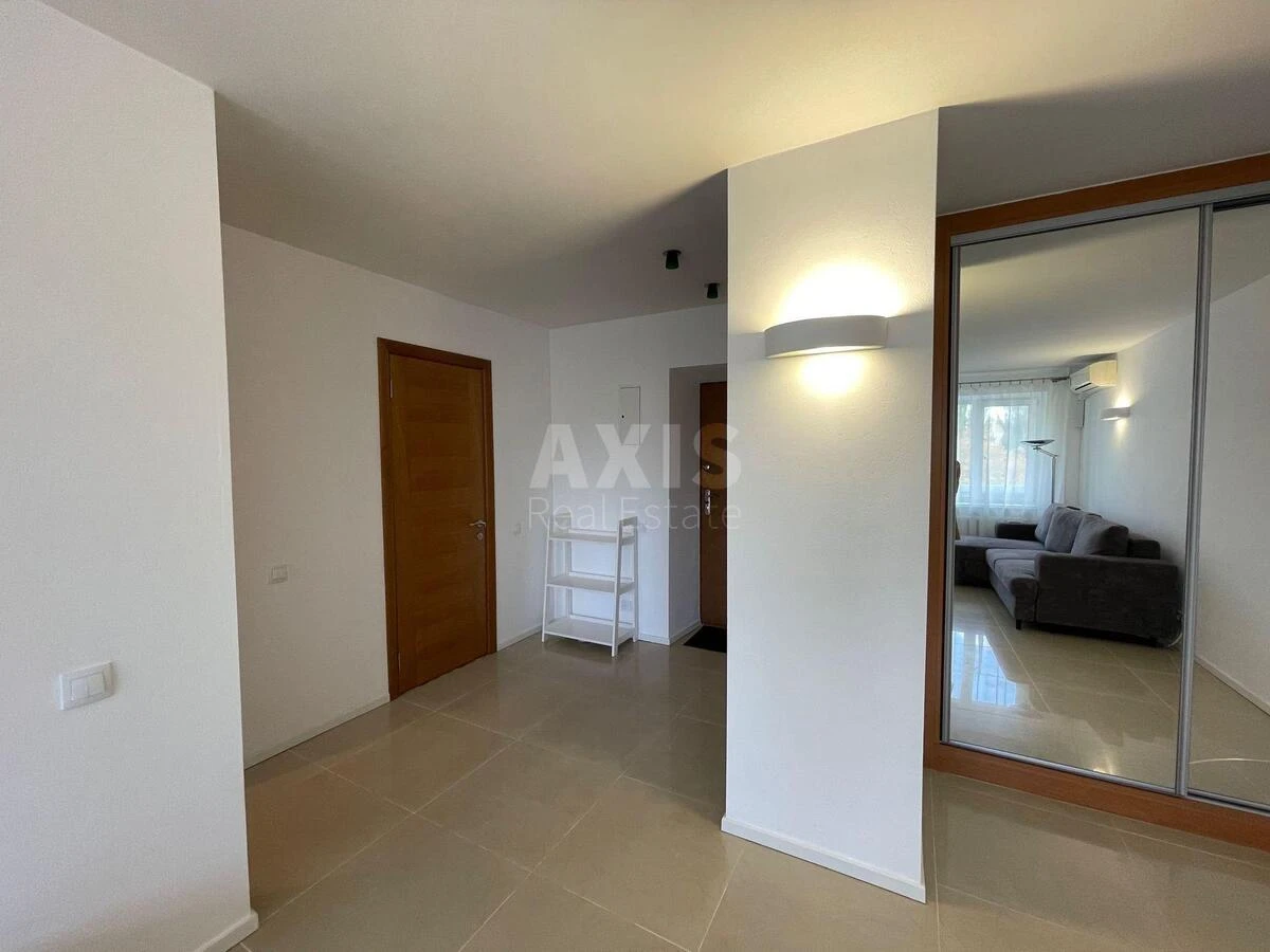 1k apartment vul. Chornovola V'jacheslava 30709506