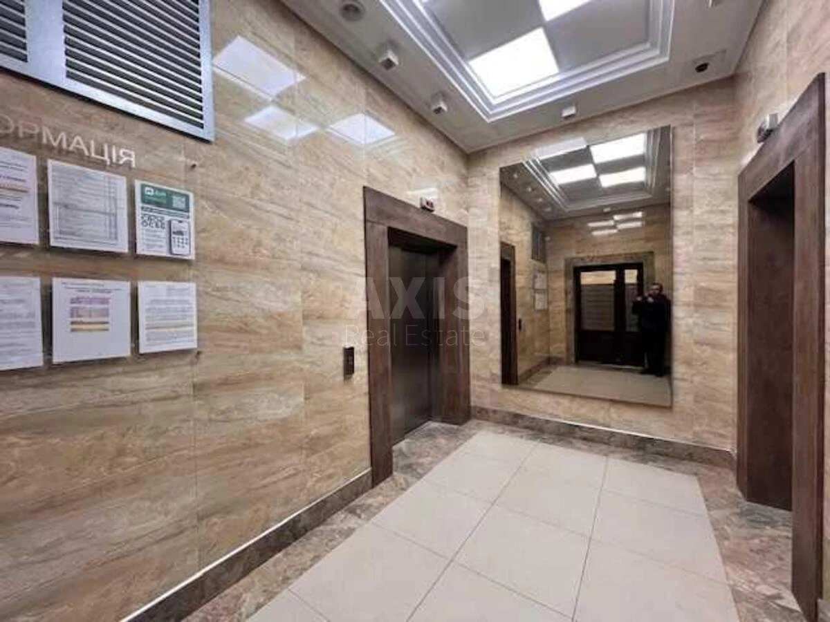 Офис ул. Евгения Коновальца 34, 111м2663003