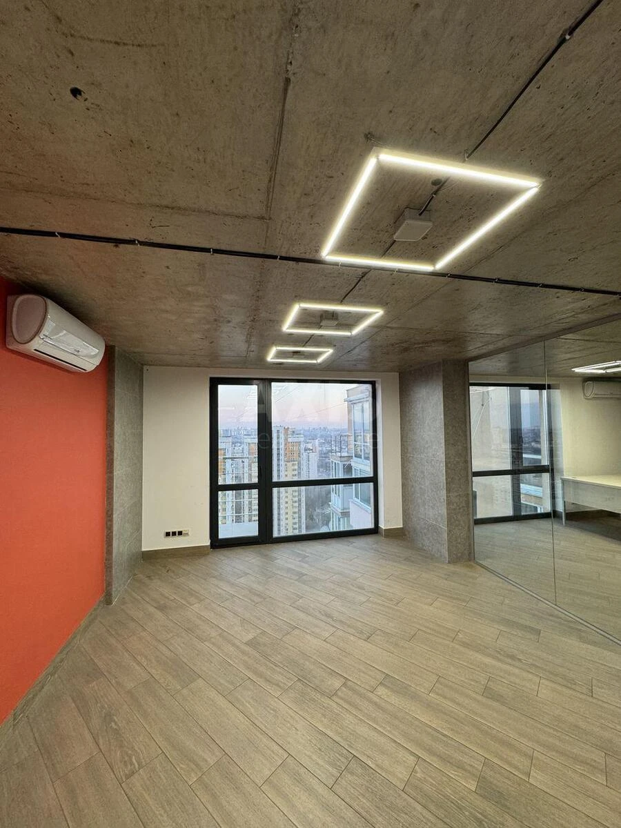 Office pr-t Lobanovs'kogo 6А, 220m2707354