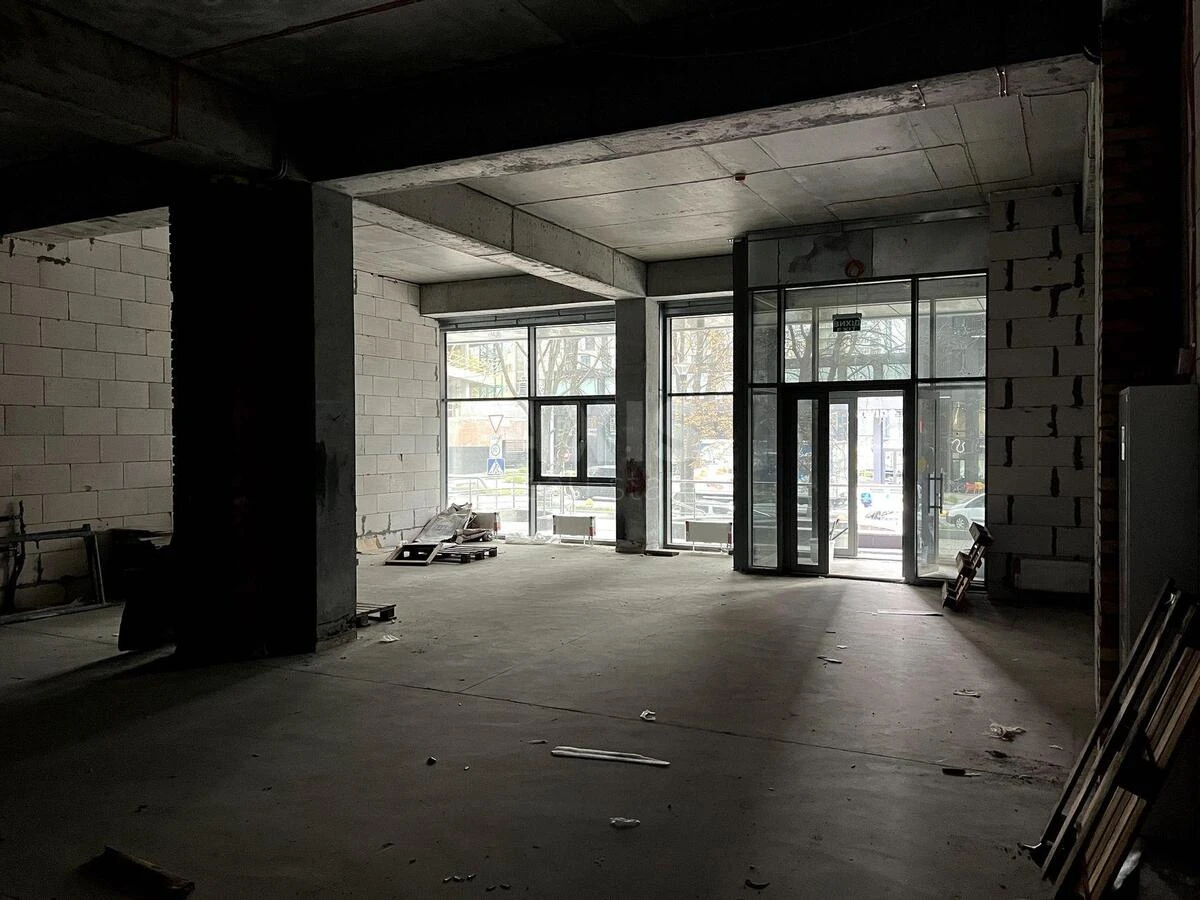 Объект торговли ул. Василия Тютюнника 37/1, 130м2644527