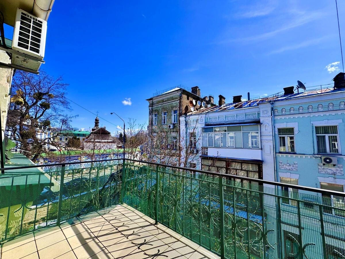 6k apartment vul. Tr'ohsvjatytel's'ka 136938516