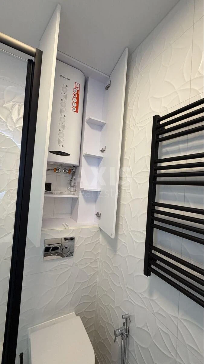 1k apartment vul. Revuc'kogo 406976411