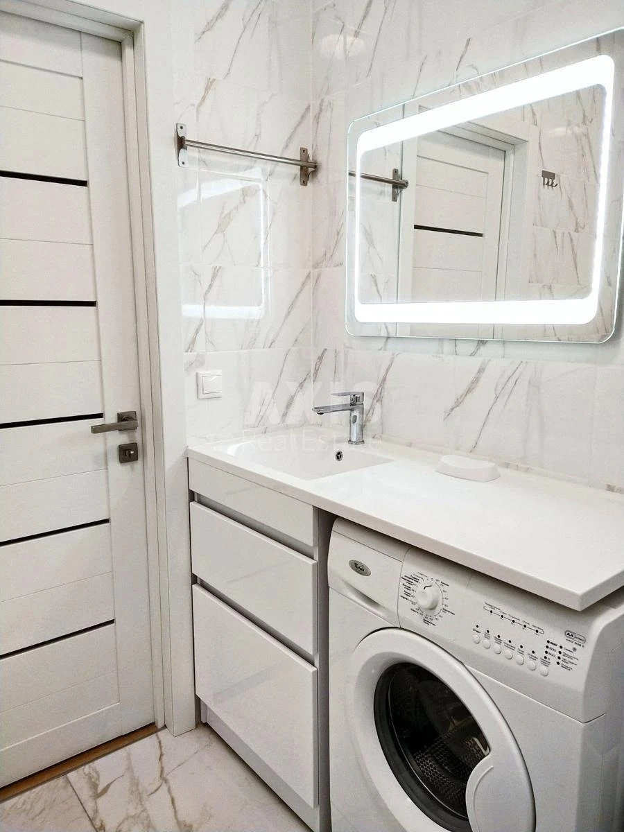 2k apartment vul. Dmytrivs'ka 607026917