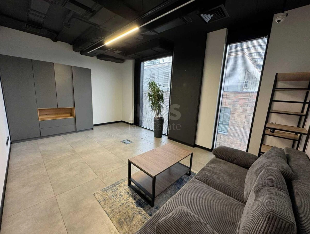 Office vul. Krasylivs'ka 6, 417m2671405