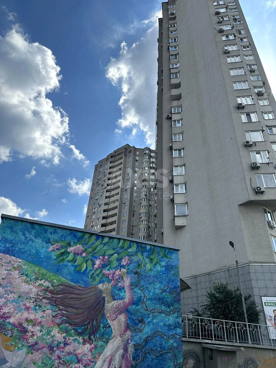 2k apartment vul. Knjazhyj Zaton 216685621