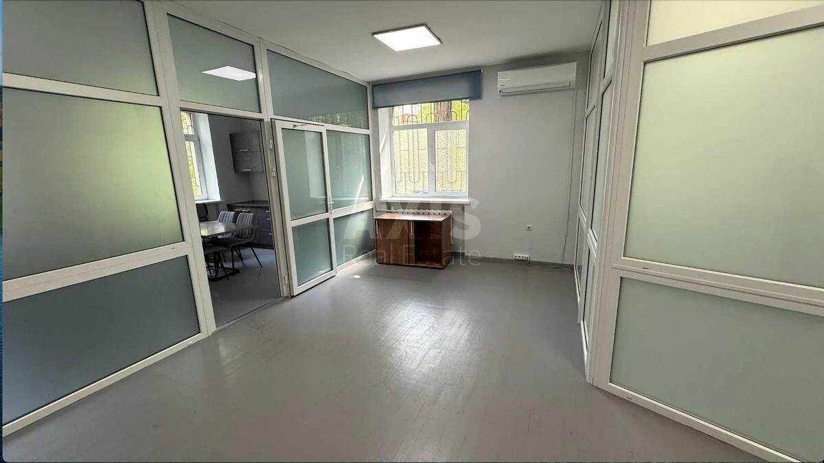 Office vul. Bastionna 14А, 150m2585964