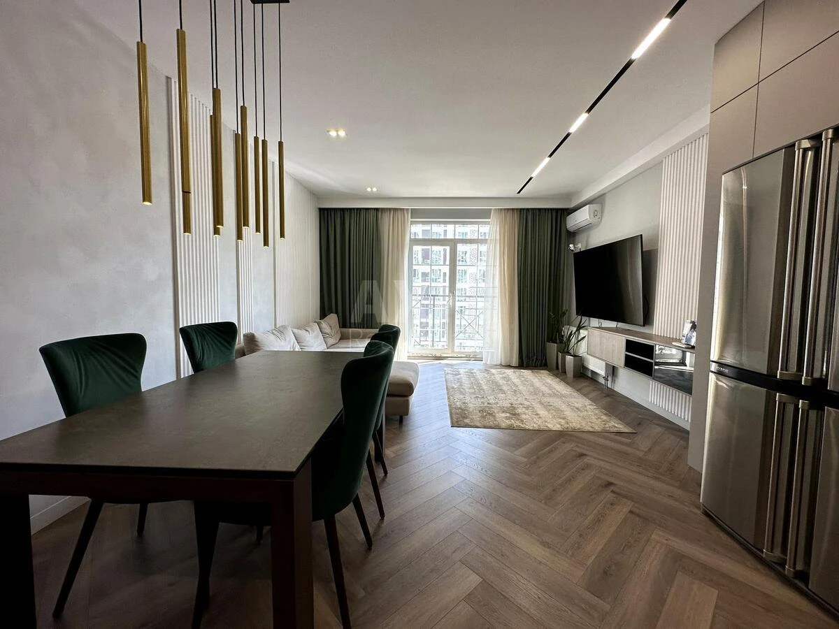 3k apartment vul. Myhajla Maksymovycha 24Б668895