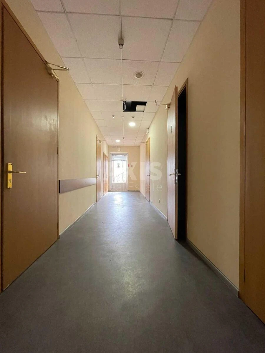 Office vul. Saksagans'kogo 3, 300m2675843