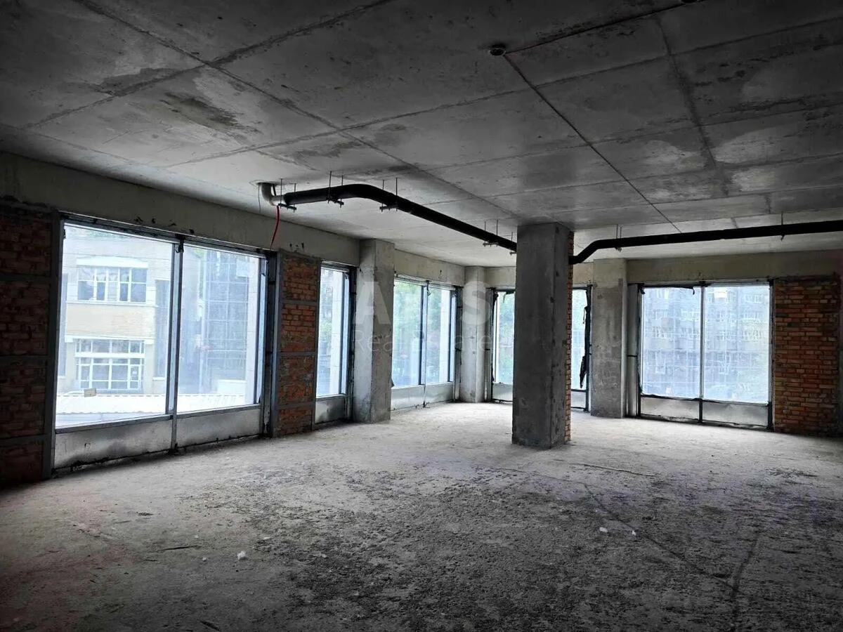 Объект торговли ул. Антоновича 136, 1575м2675962