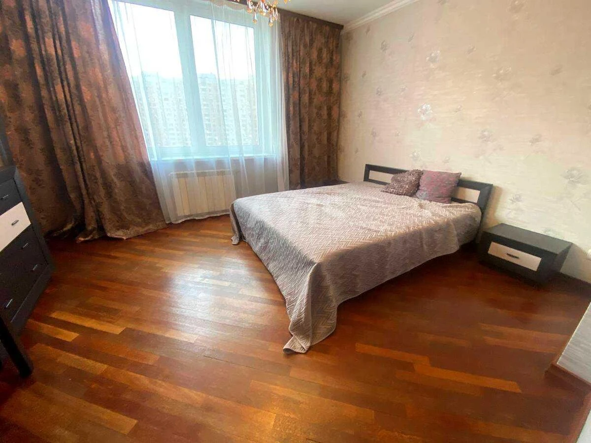 3k apartment vul. Oleny Pchilky 27061415