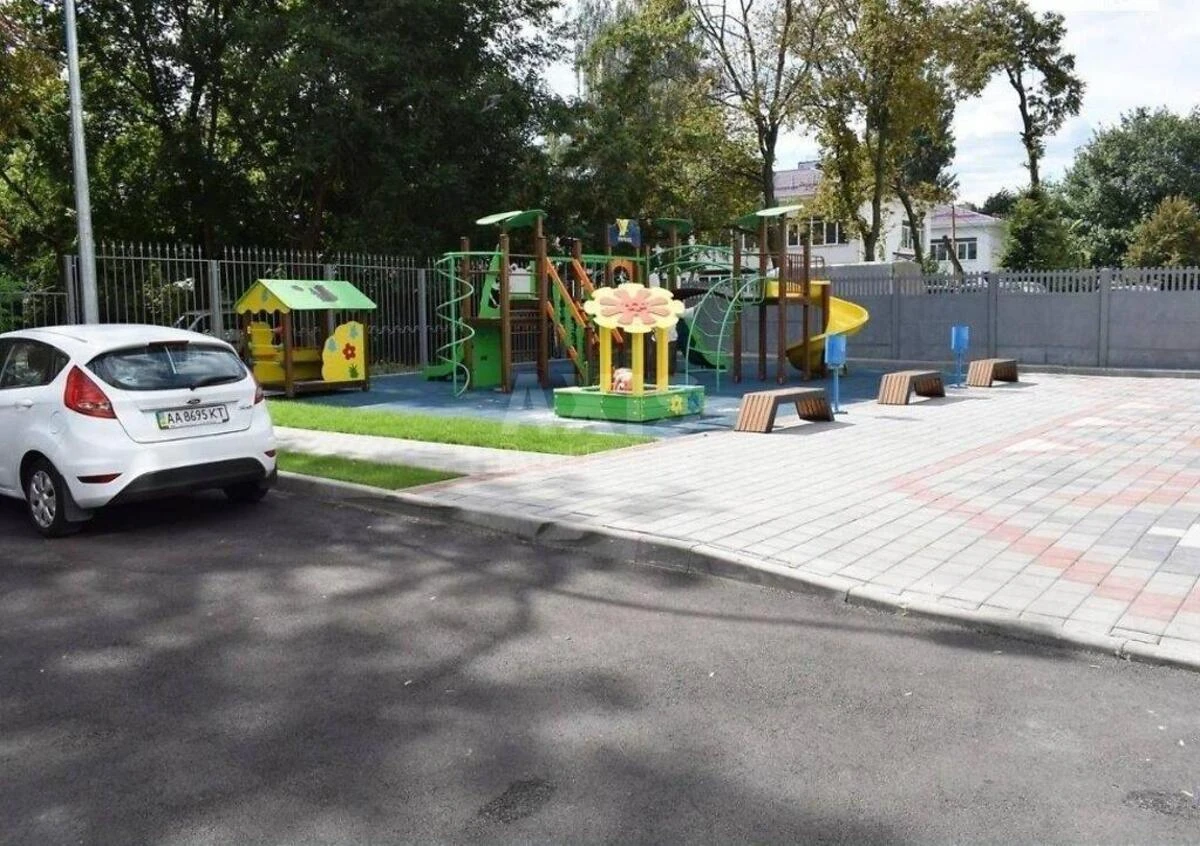 3к квартира ул. Приорская 166717511