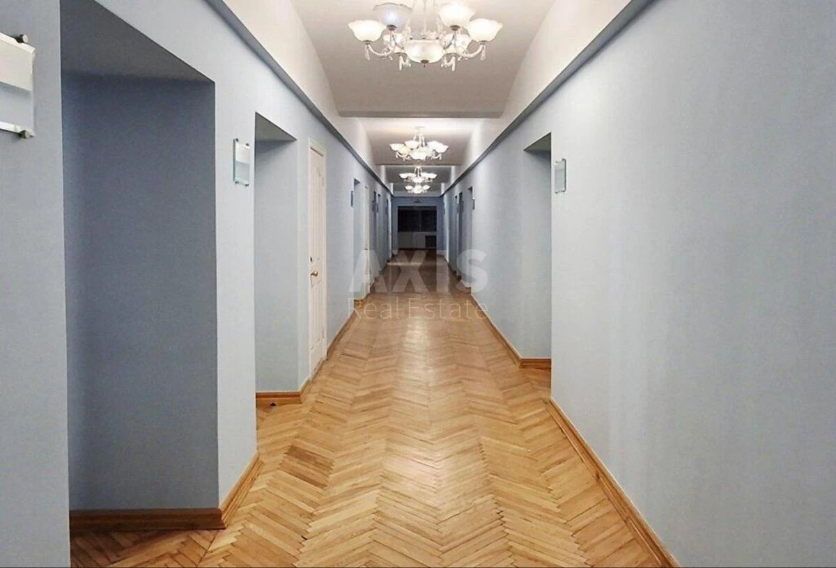 Офис ул. Сверстюка Евгения 17, 33м2640733