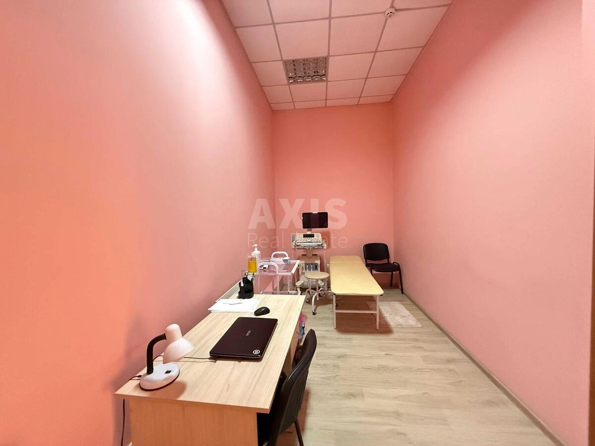 Trade object vul. Sribnokil's'ka 12, 153m2646536