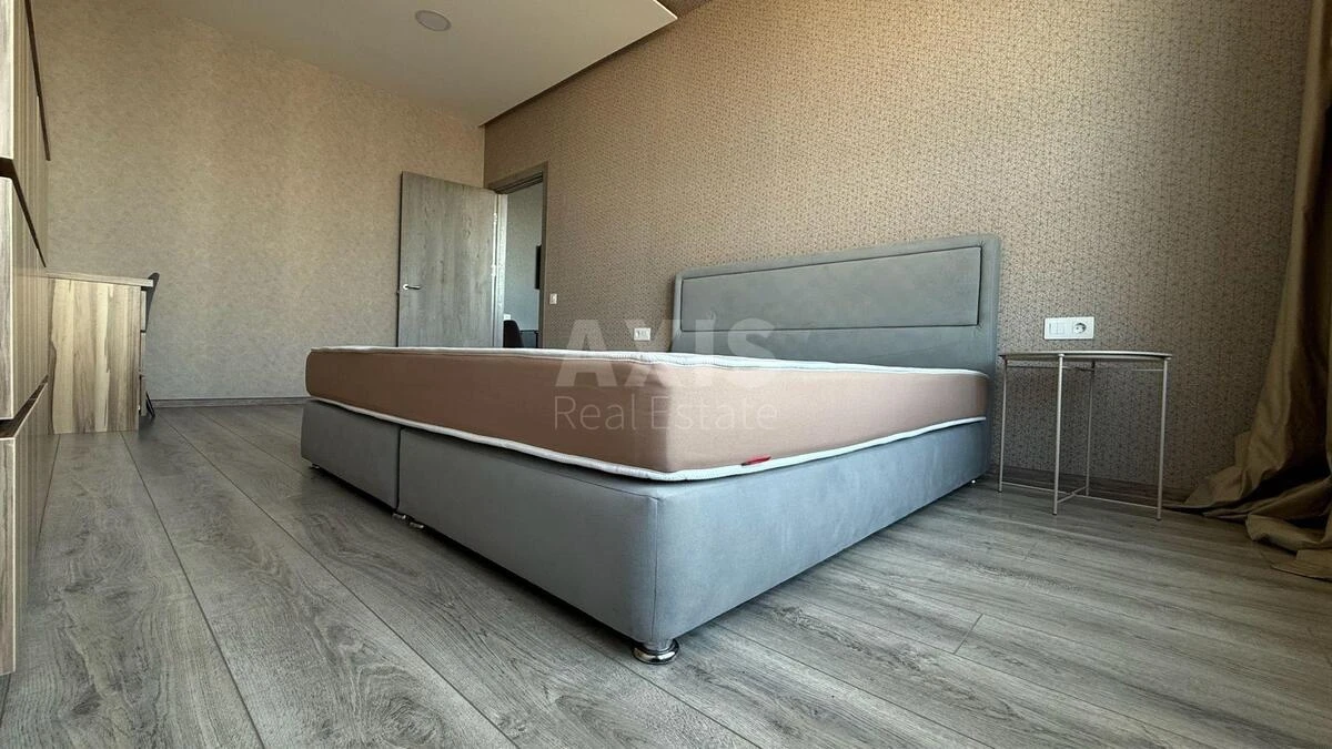 1k apartment pr-t Berestejskij 5В662772