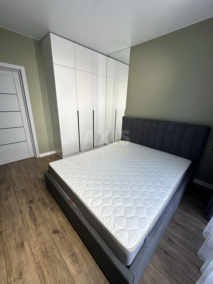 1k apartment vul. Prychal'na 14613672