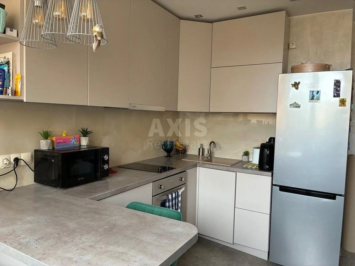 1k apartment pr-t Lobanovs'kogo 15/7