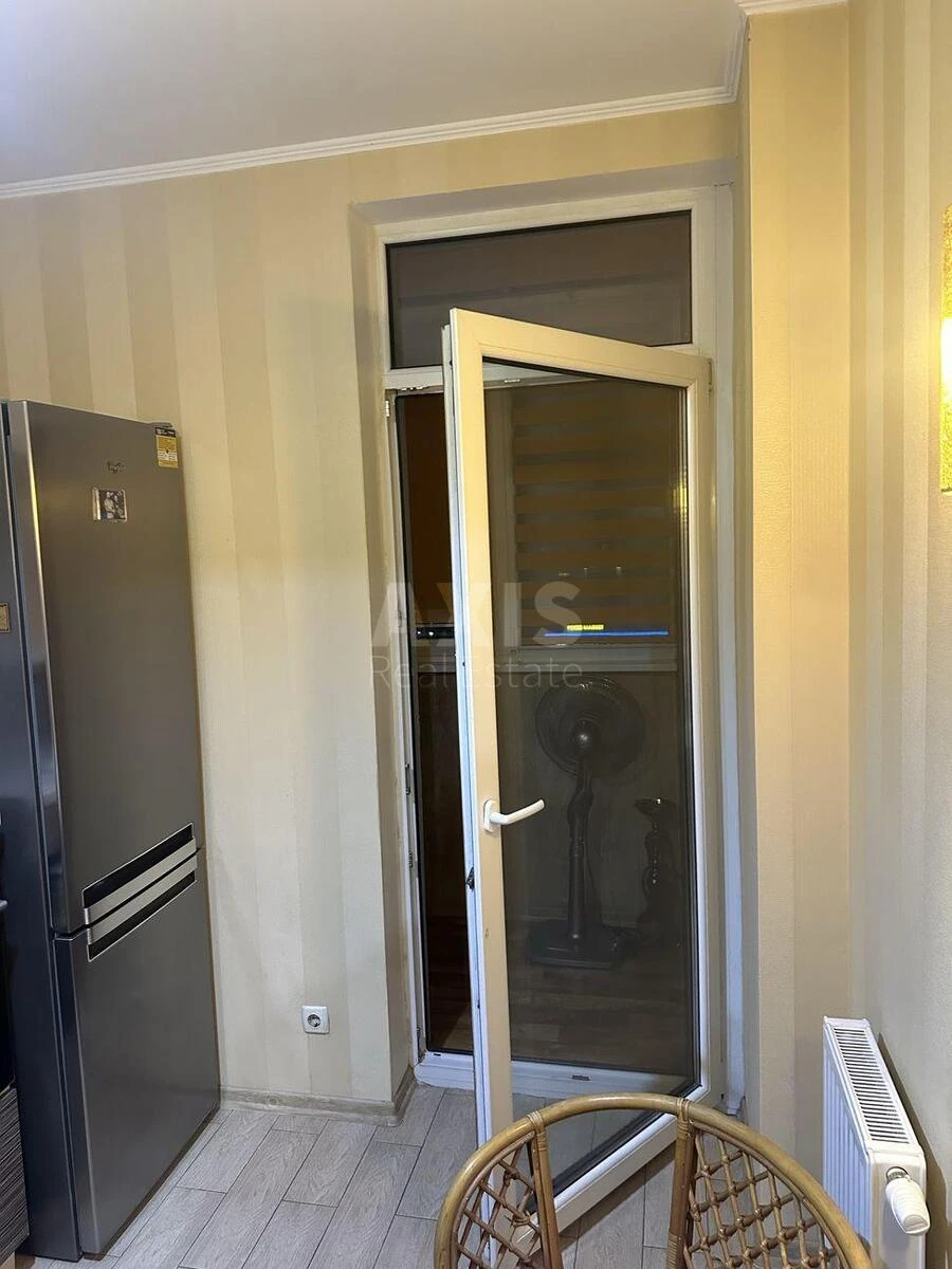 1k apartment vul. Bogatyrs'ka 6А663164