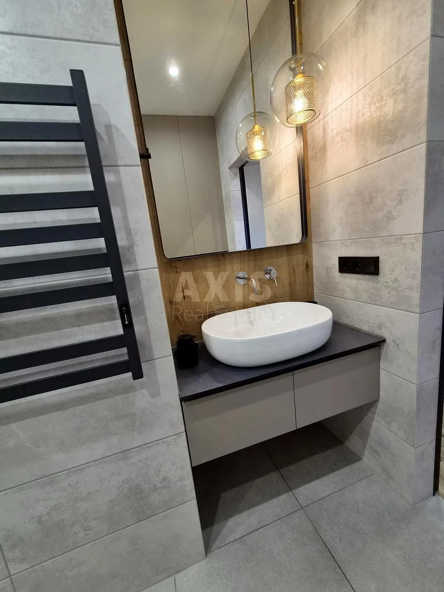 1k apartment vul. Sverstjuka Jevgena 6Е677718