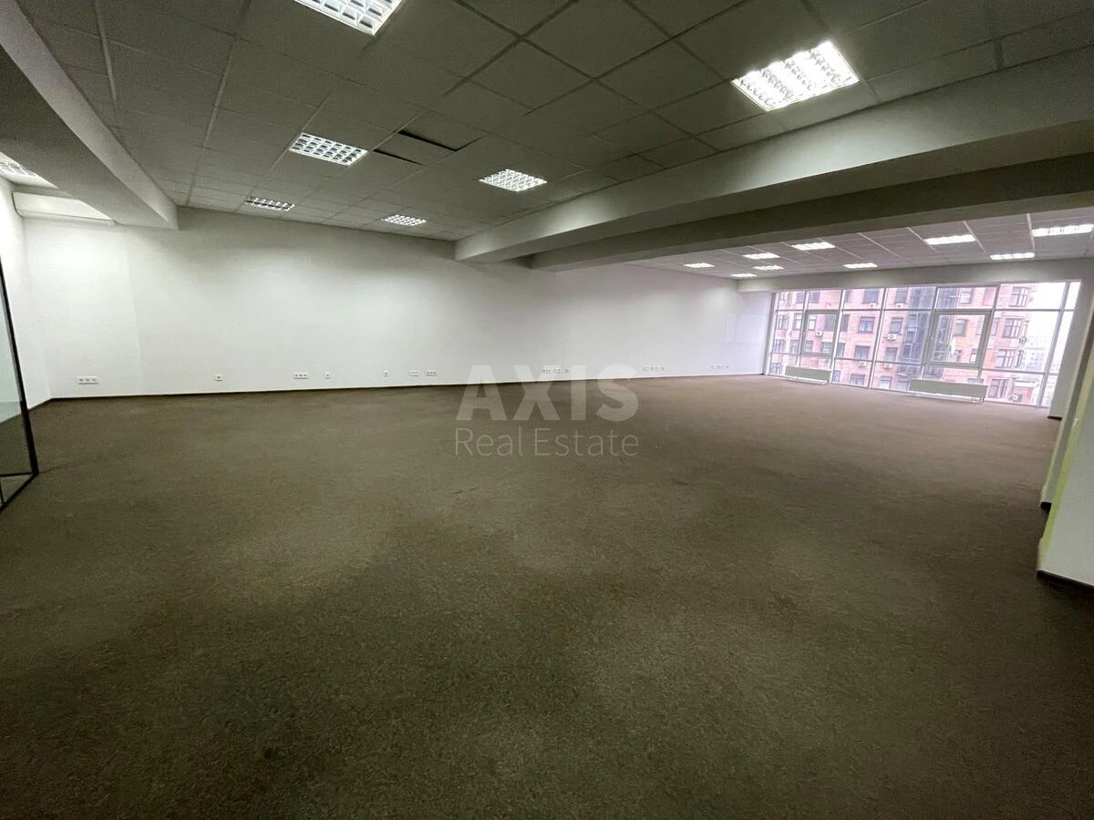 Office vul. Jevgena Konoval'cja 36Д, 461m2677930