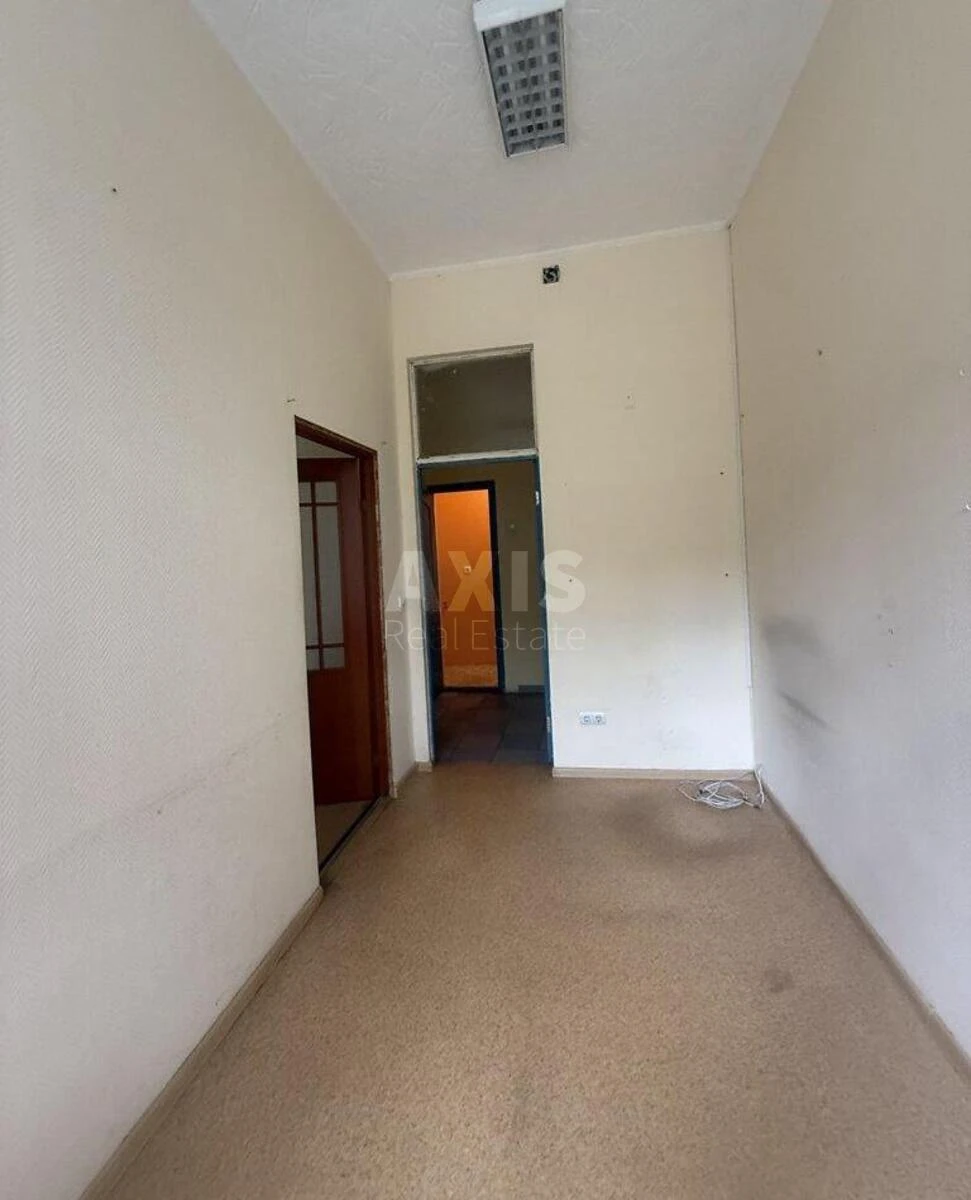 Office vul. Shhusjeva 24А, 240m2712021