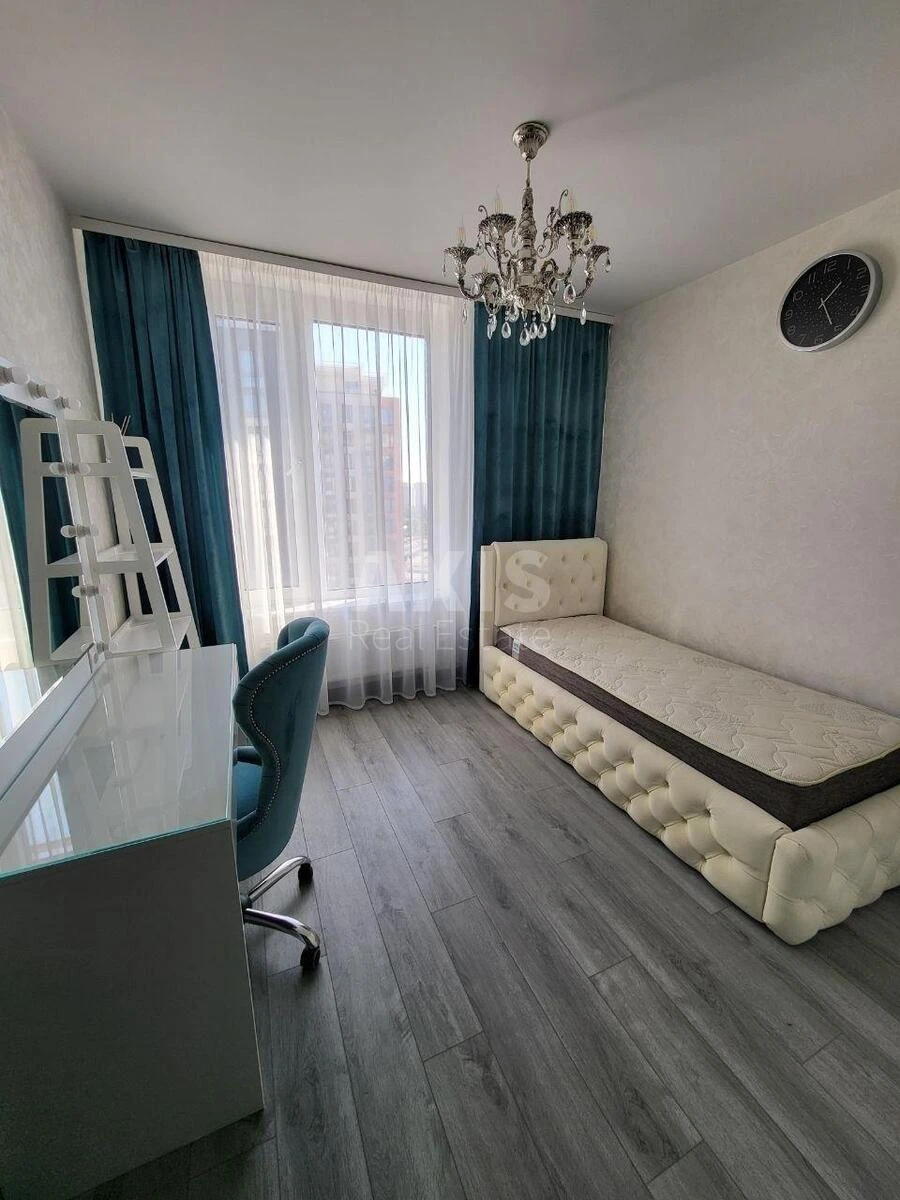 3k apartment nab. Dniprovs'ka 18715374