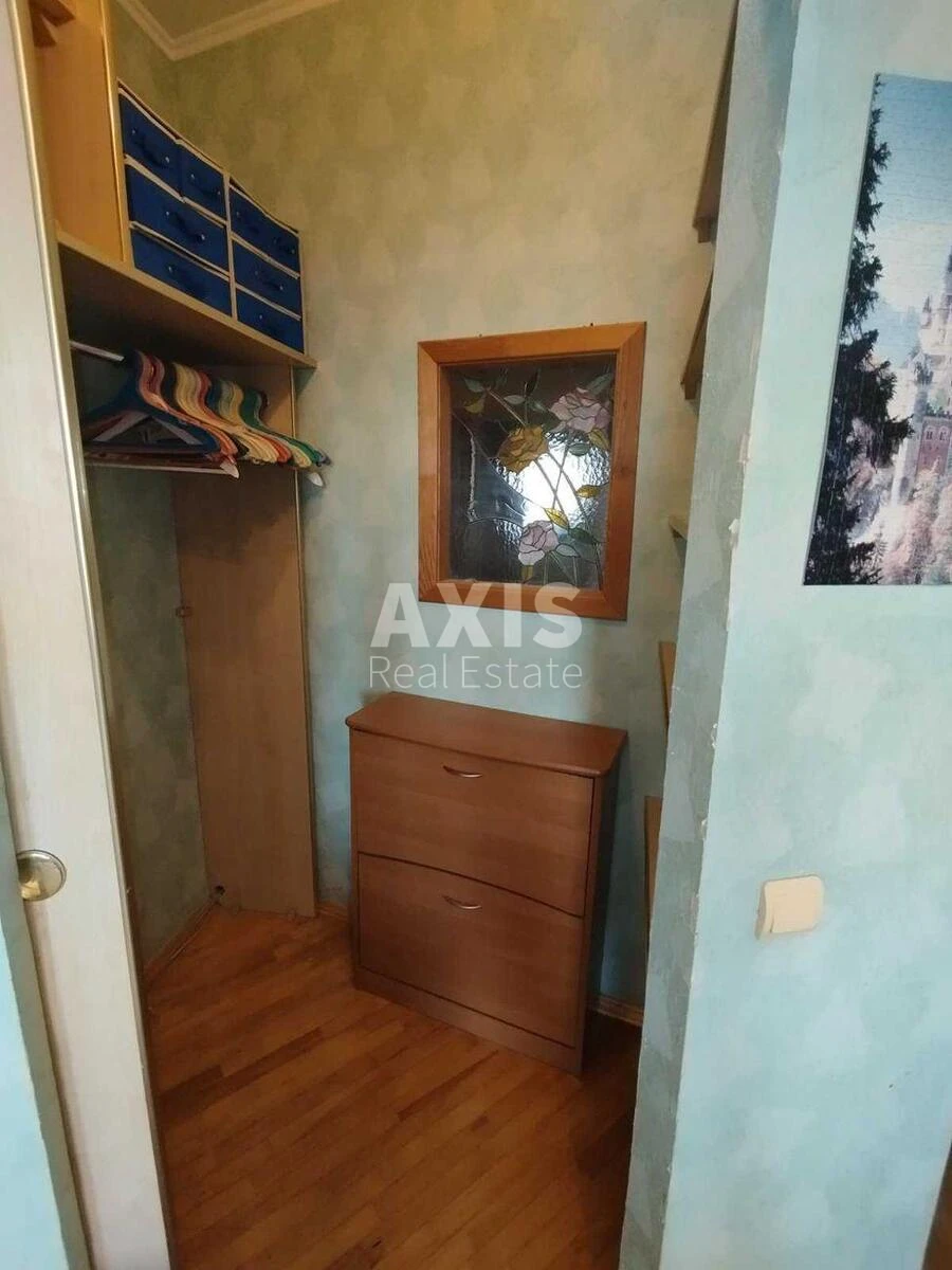 2к квартира ул. Уинстона Черчилля 18Б6222613