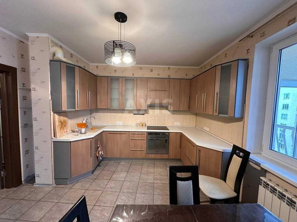 3к квартира ул. Урловская 11А672031