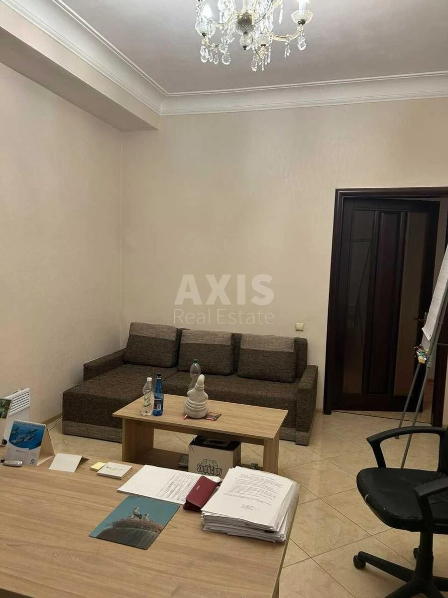 Office vul. Hreshhatyk 25, 100m26409913