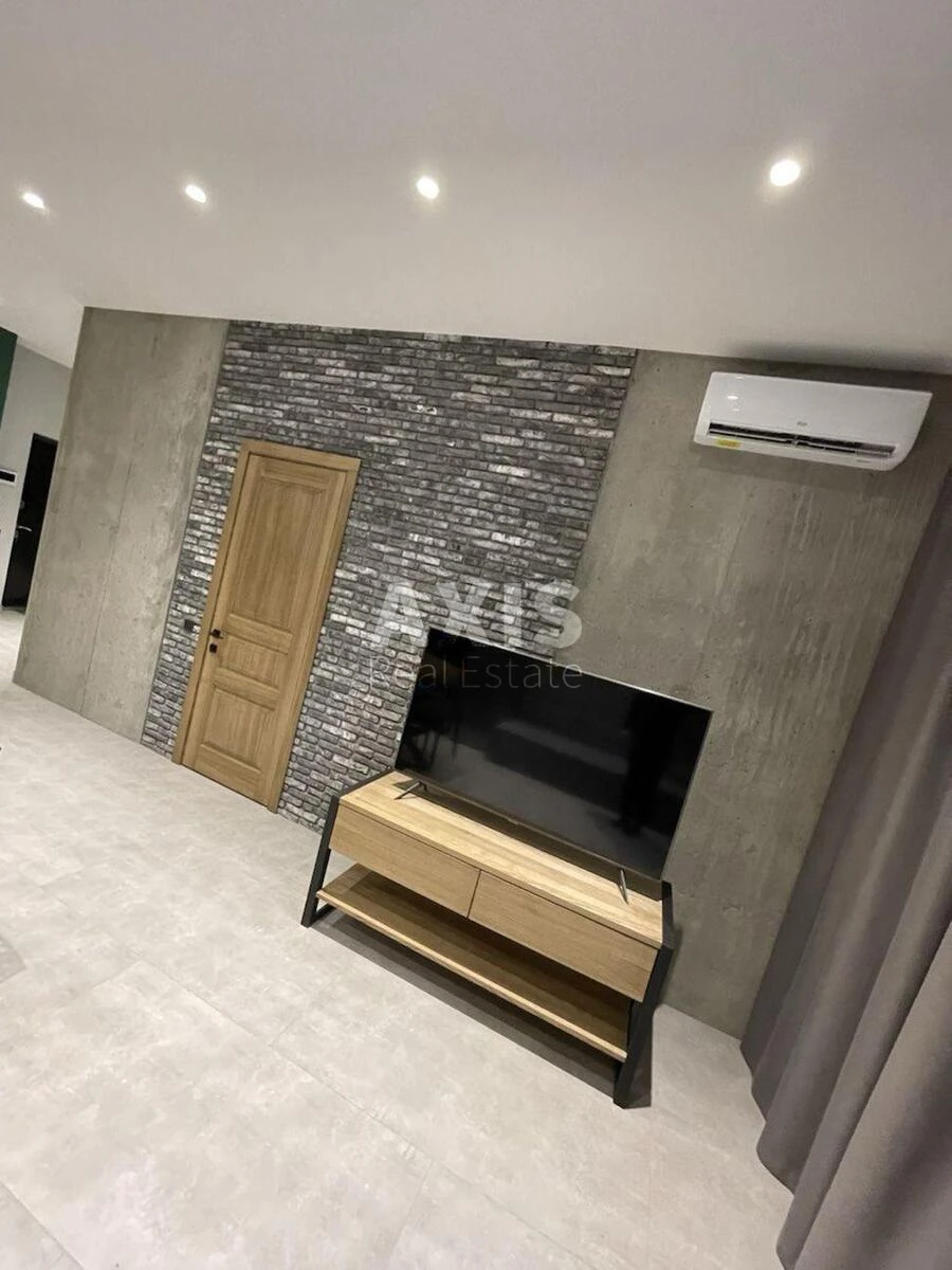 1k apartment vul. Pan'kivs'ka 20/82638203