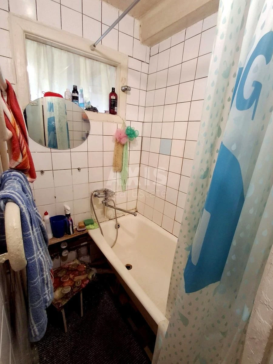 3k apartment vul. Serafymovycha 7А705448