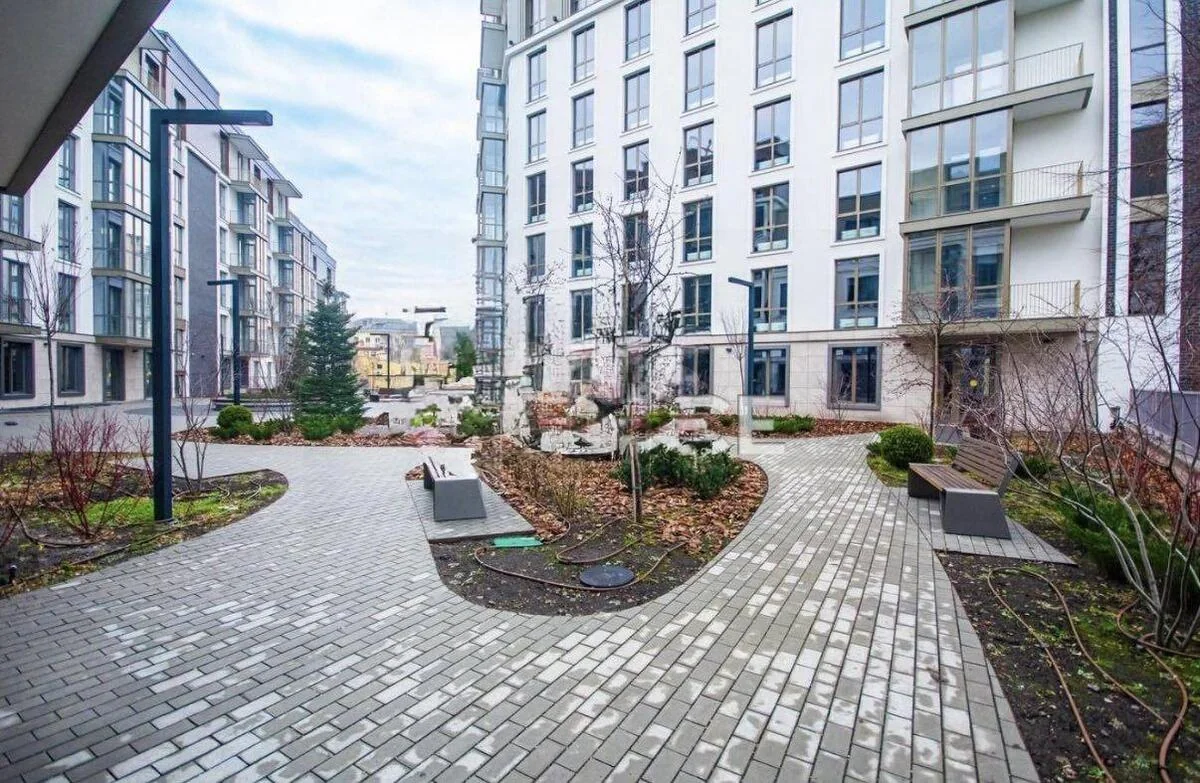 2k apartment vul. Naberezhno-Hreshhatyc'ka 21