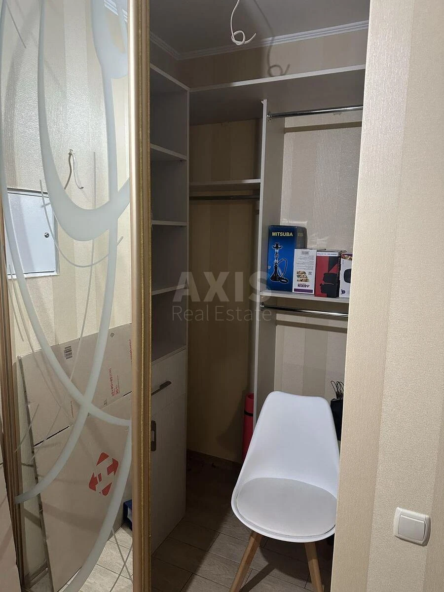 1k apartment vul. Bogatyrs'ka 6А663165