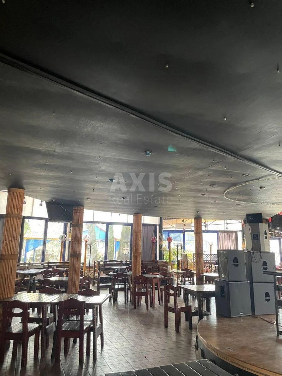 Trade object pr-t Brovars'kyj 16, 1400m26609010