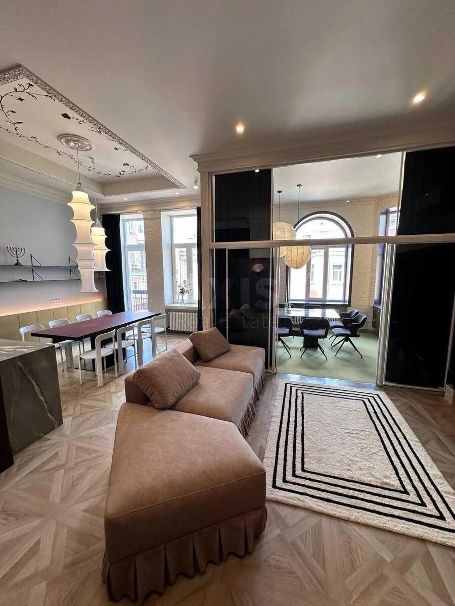 Офис ул. Руставели Шота 15Б, 135м2661080