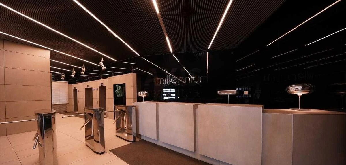 Office vul. Volodymyrs'ka 12, 710m2661670