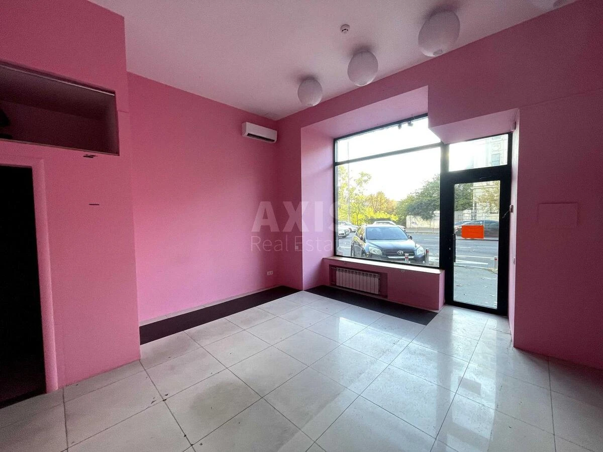 Trade object vul. Saksagans'kogo 58, 37m2645557