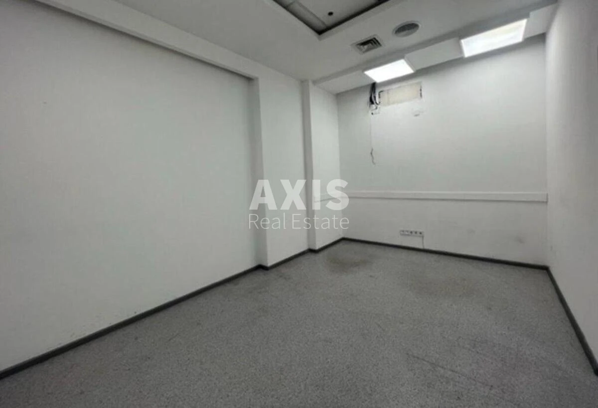 Trade object vul. Velyka Vasyl'kivs'ka 72, 318m2580952