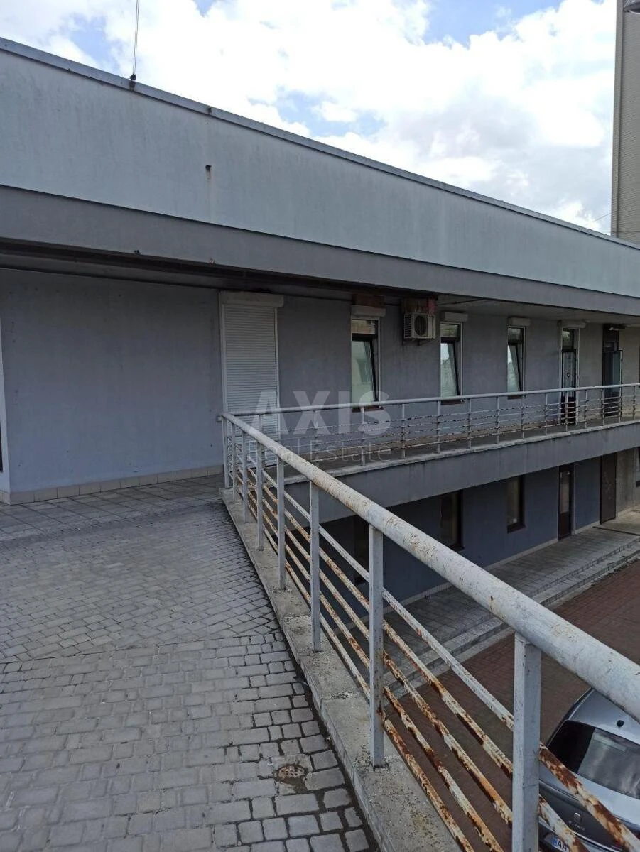 Объект торговли ул. Ревуцкого 42В, 109м2634730