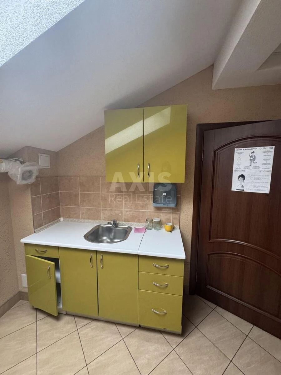 Office vul. Mashynobudivna 35А, 1000m2585799