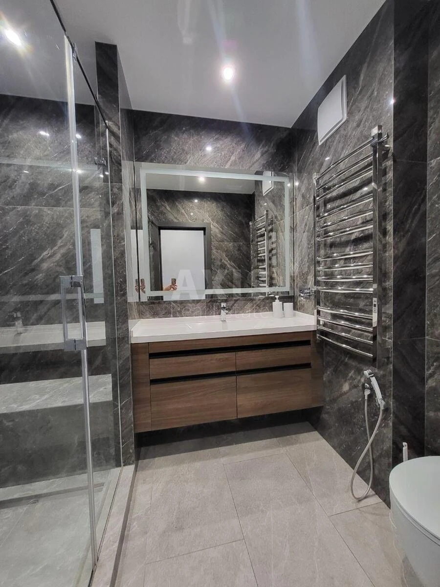 3k apartment nab. Dniprovs'ka 18715375