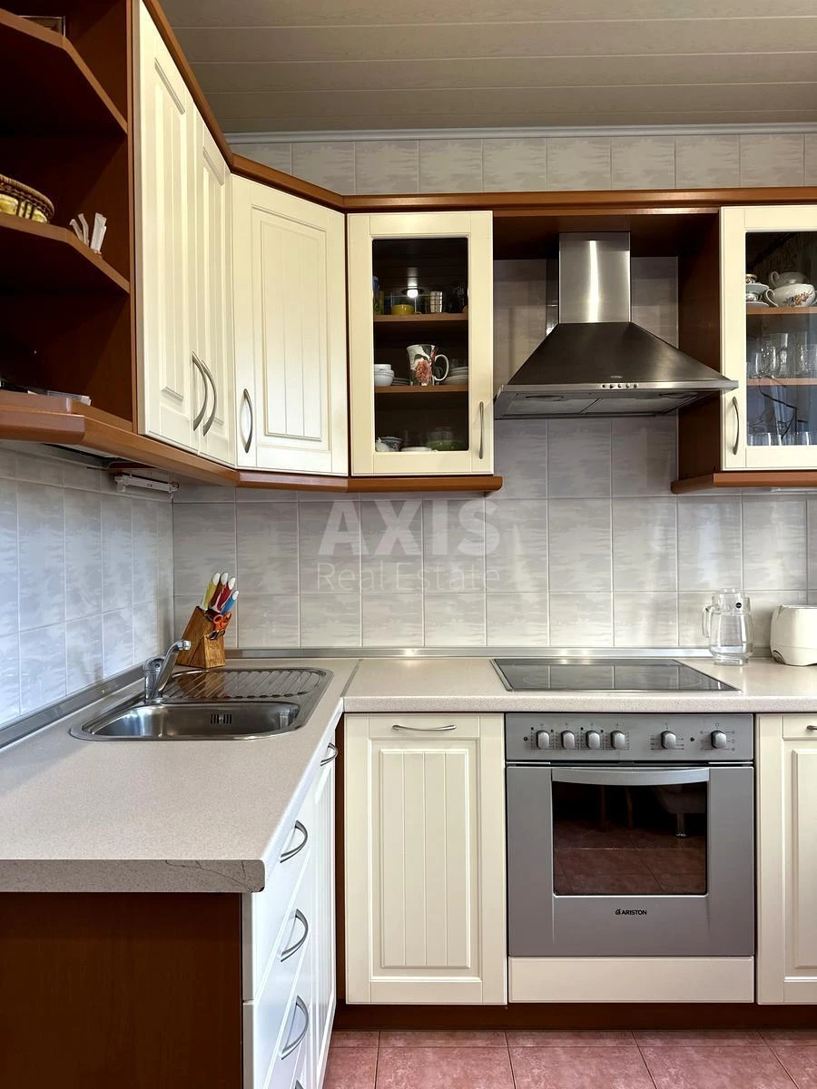 2k apartment vul. Ronalda Reyhana 4А63333