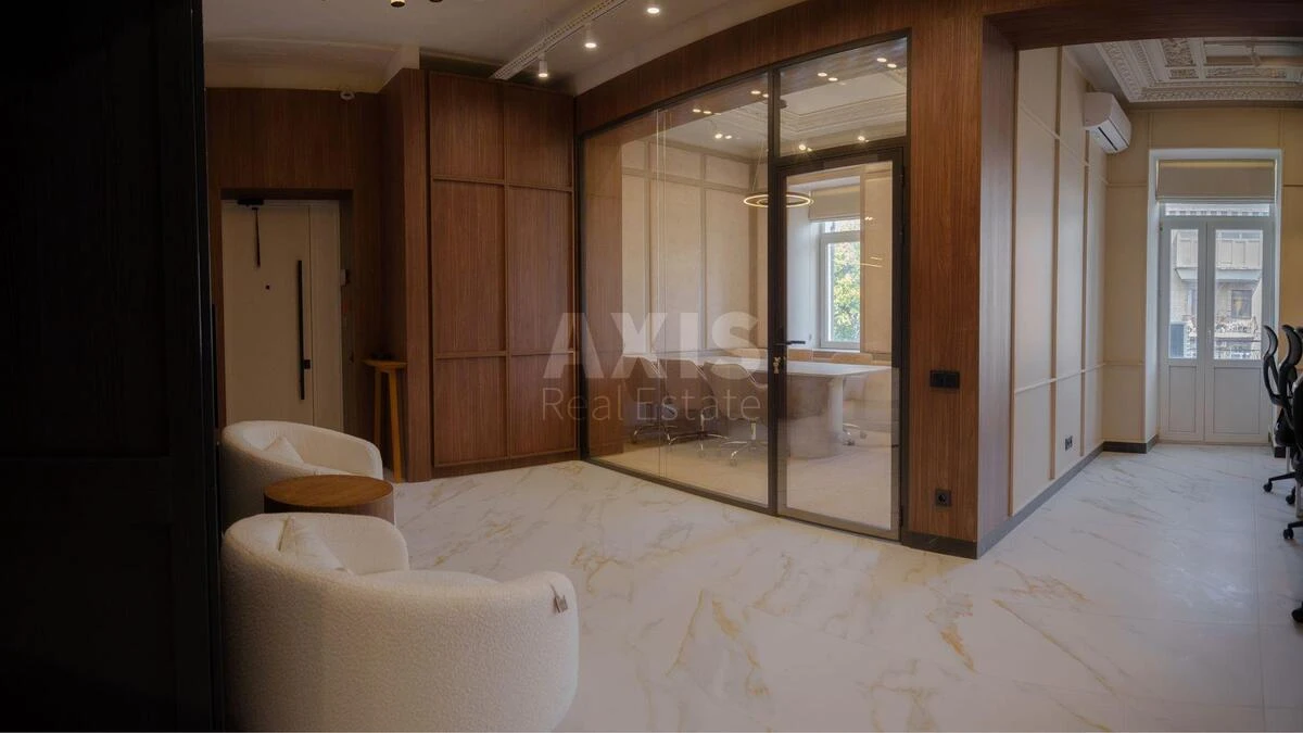 Офис ул. Эспланадная 32В, 230м2675070