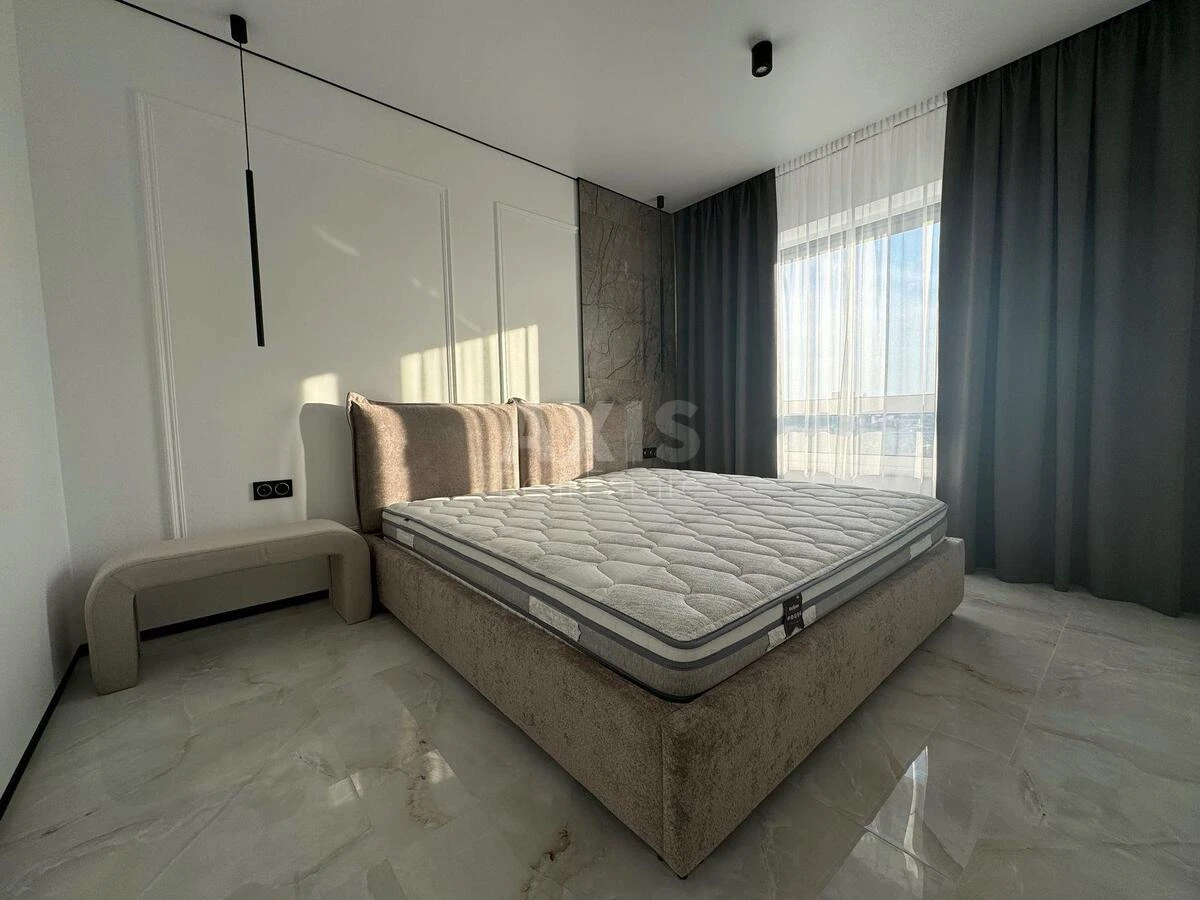 1k apartment vul. Vasyl'kivs'ka 1679567
