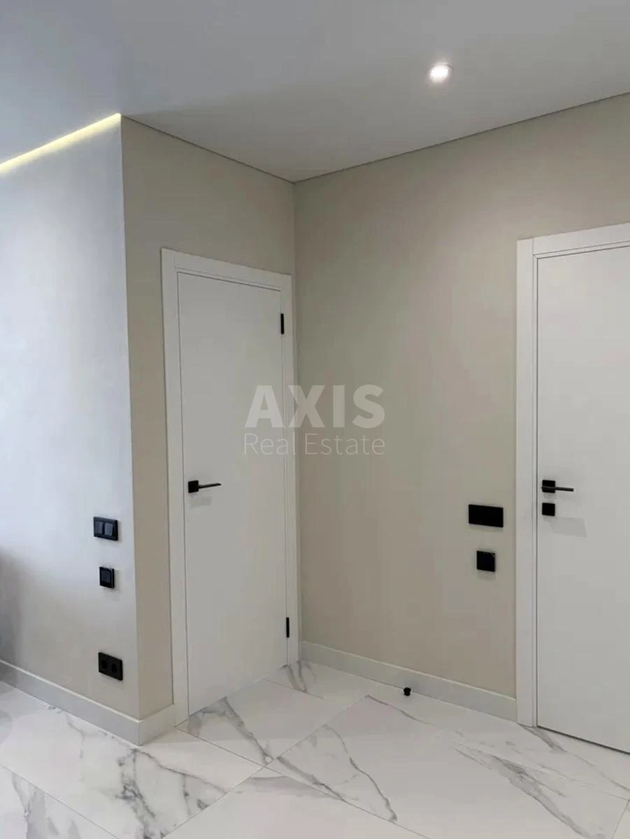 1k apartment vul. Prychal'na 126771115